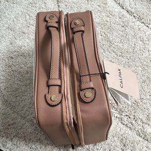 Calpak Cosmetic case. Medium